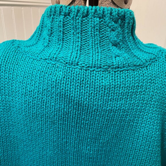 VTG KELLY GREEN RAMIE AND COTTON SWEATER SIZE M BY CASUAL CORNER - Picture 5 of 9